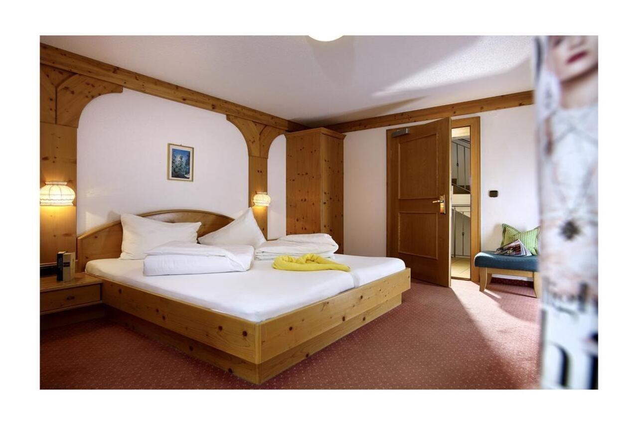 Linserhof Bed&Breakfast Imst Bagian luar foto
