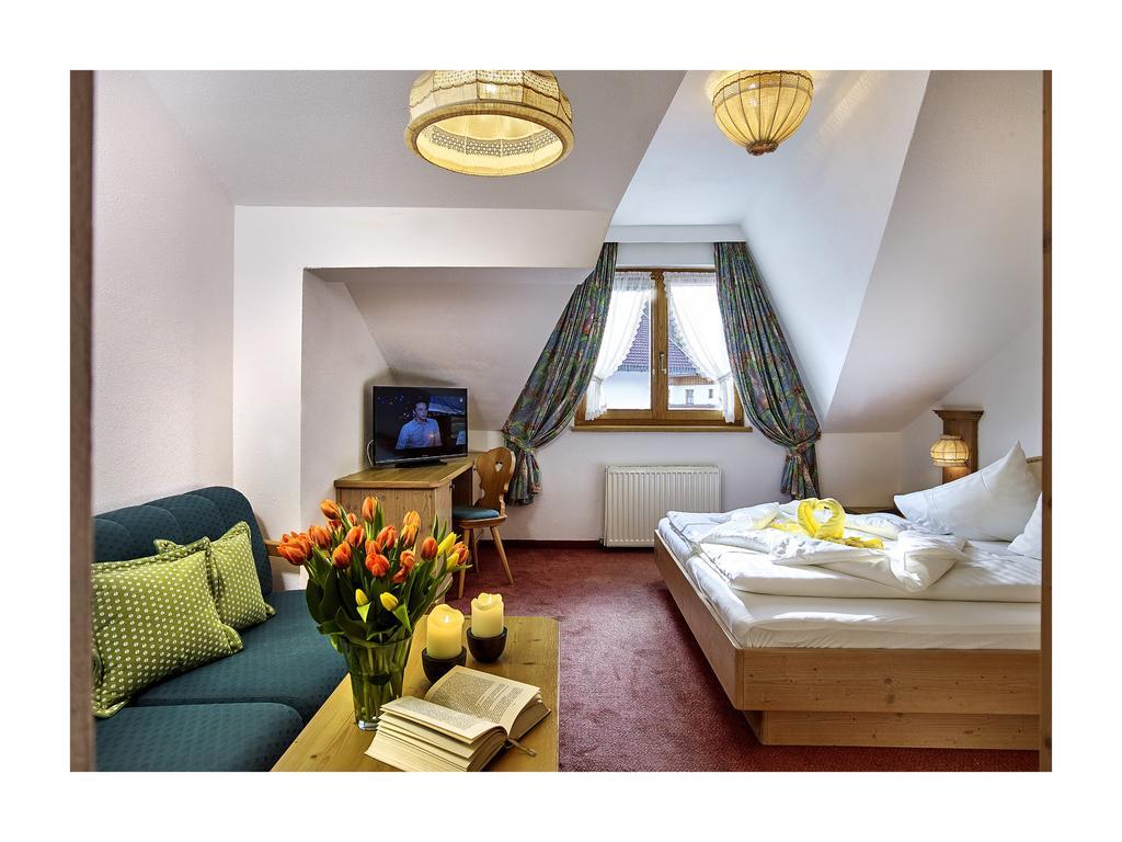 Linserhof Bed&Breakfast Imst Bagian luar foto
