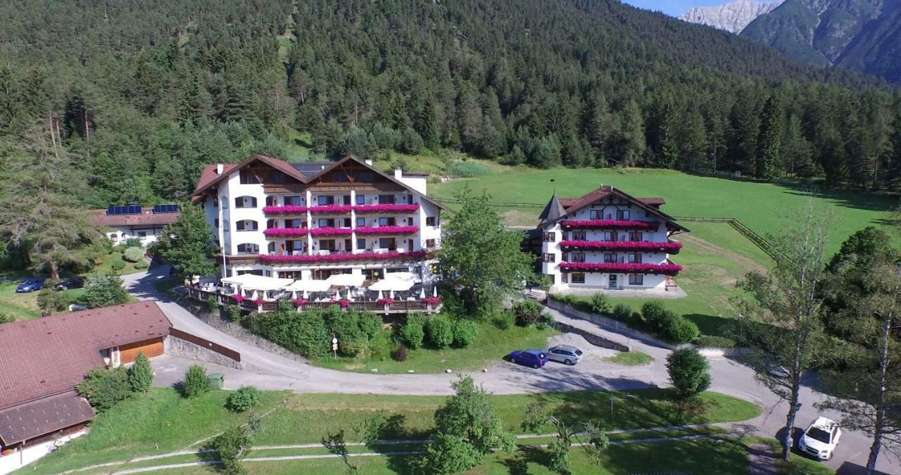 Linserhof Bed&Breakfast Imst Bagian luar foto